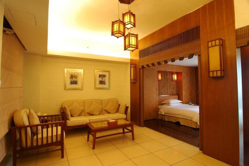 Yihe Hotel Гуанчжоу Экстерьер фото