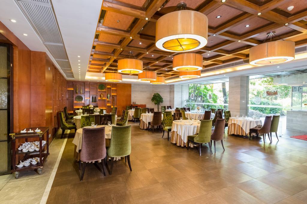 Yihe Hotel Гуанчжоу Экстерьер фото