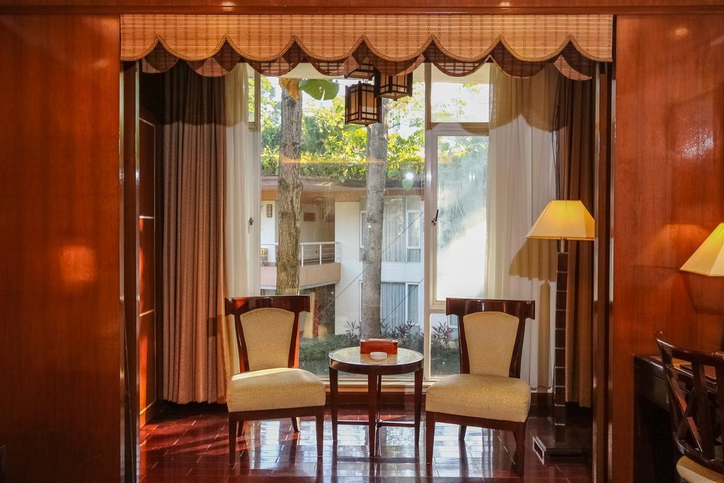 Yihe Hotel Гуанчжоу Экстерьер фото