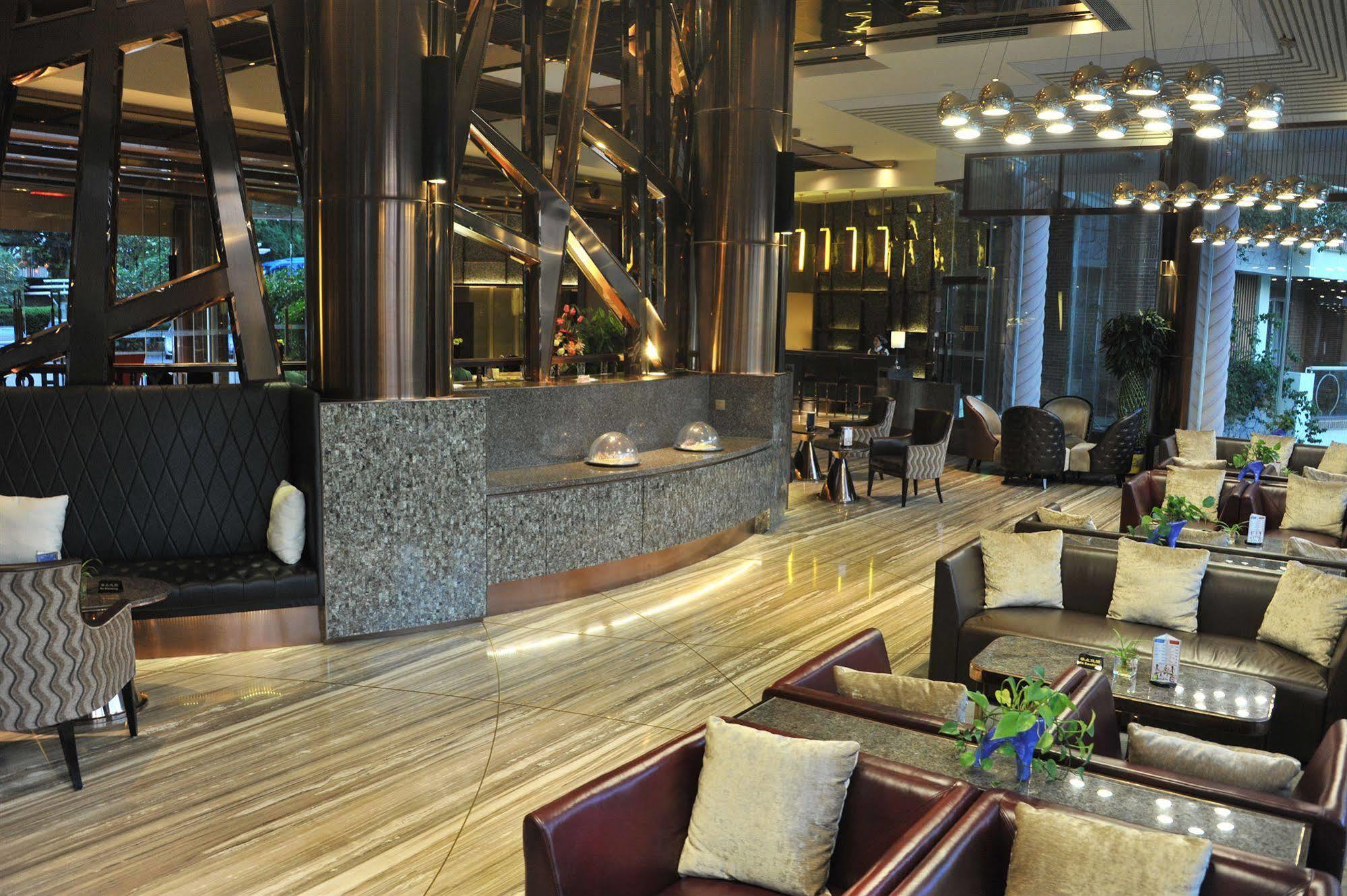 Yihe Hotel Гуанчжоу Экстерьер фото