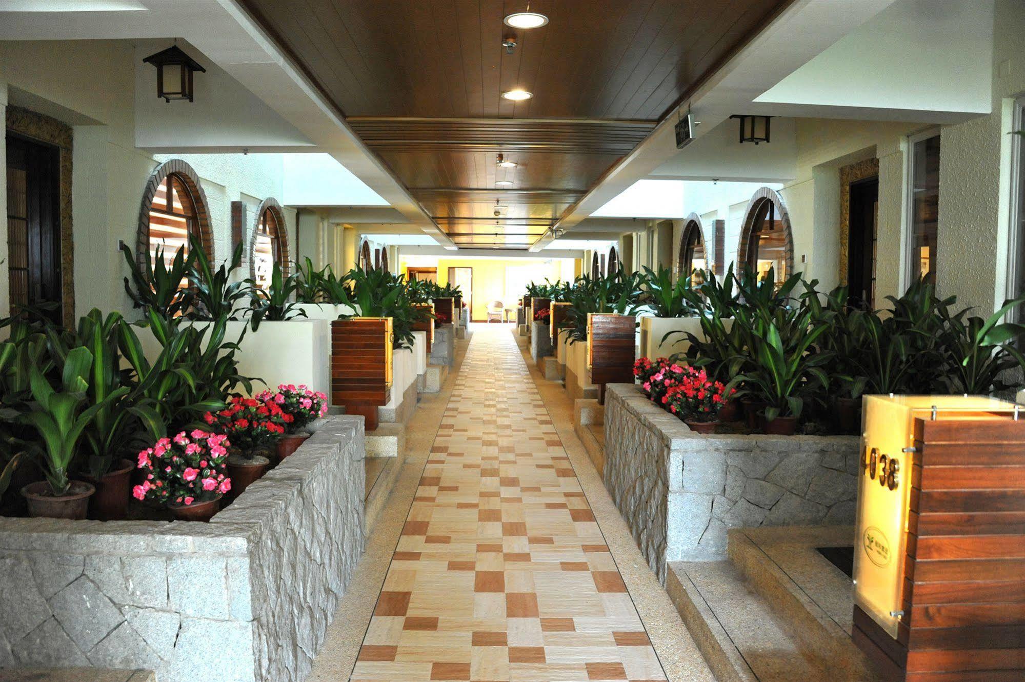 Yihe Hotel Гуанчжоу Экстерьер фото